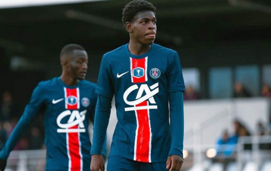 Emmanuel Mbemba