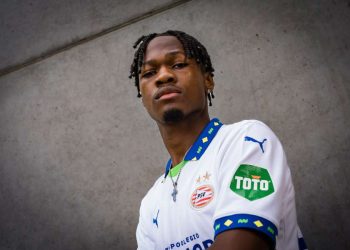 Elvic Mukena