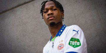 Elvic Mukena