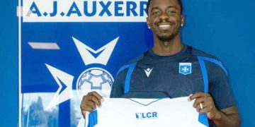 Axel Tuanzebe s&rsquo;engage officiellement avec l&rsquo;AJ Auxerre